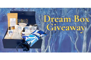 Dream box giveaway with a Devon duvets gifts set featuring candles.